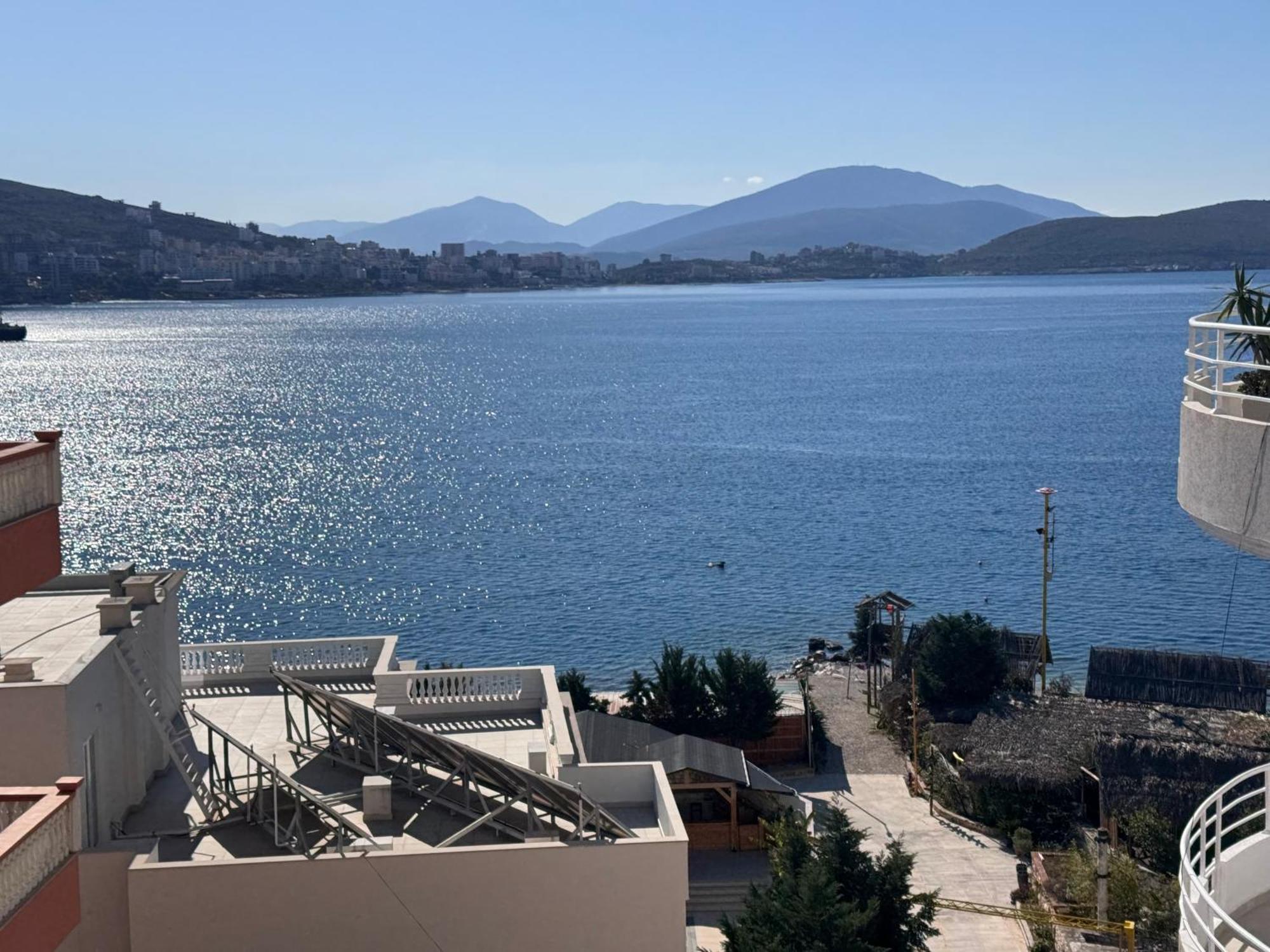 Airstay Seaview Hotel