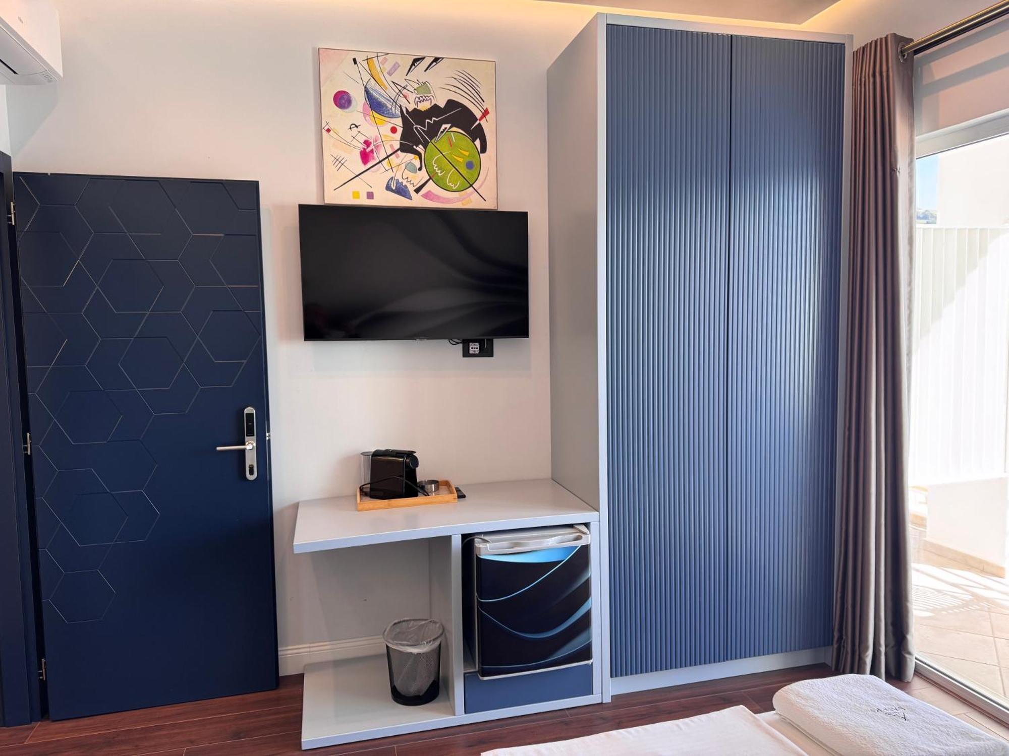 Hotel Airstay Seaview